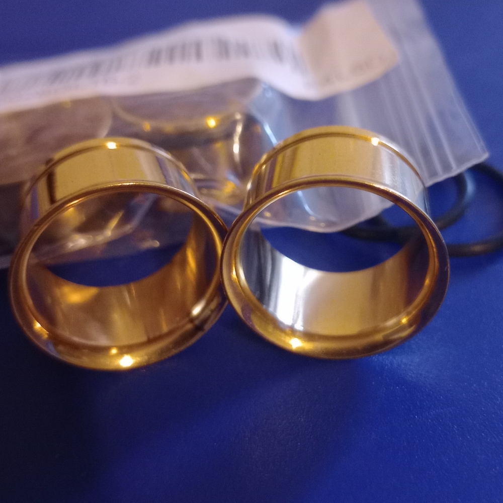 GOLD SINGLE FLARE TUNNELS